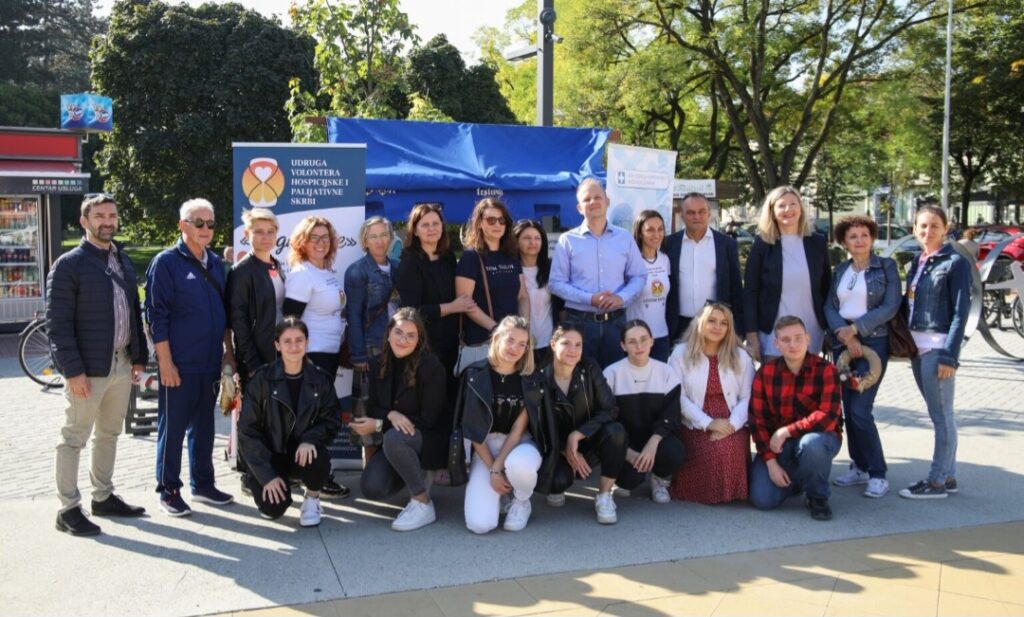 Dostojanstvo, suosjećanje i podrška do posljednjeg dana: Snaga Udruge „Dignitate“ u razvoju palijativne skrbi palijativa koprivnica 1