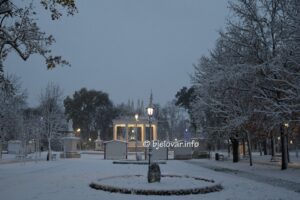 2025 11 22 zima cesta 80