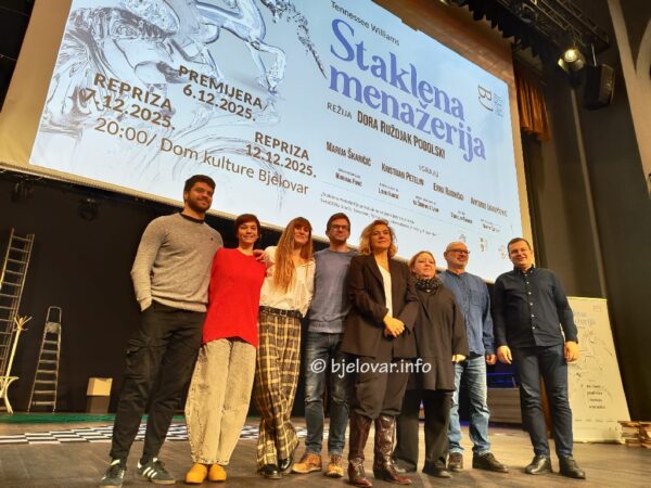 2025 11 24 staklenamenazerija 1