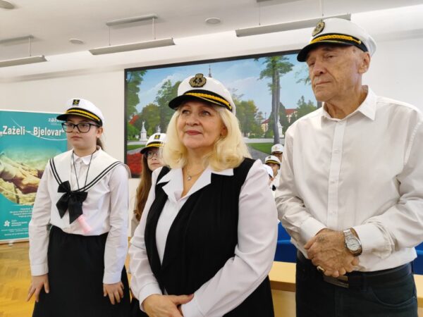 WhatsApp Image 2025 11 28 at 10.18.48g