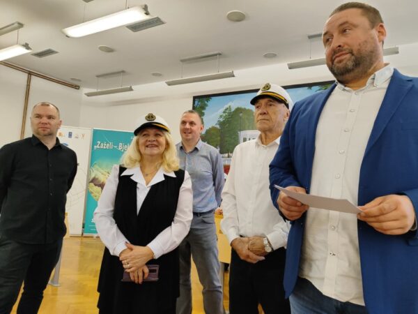 WhatsApp Image 2025 11 28 at 10.18.48t