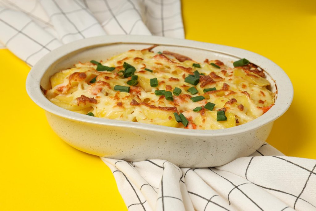 Francuski krumpir: Zasitni složenac za hladne zimske dane! recept francuski krumpir