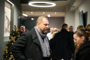 2025 12 07 staklenamenazerija 3