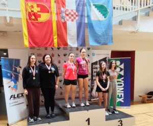 IMG 20251202 WA0001 NIKA S. PAROVI S PETROM MARAS BK FLEX 1. MJESTO PAROVI U15 6. KRUG D. STUBICA