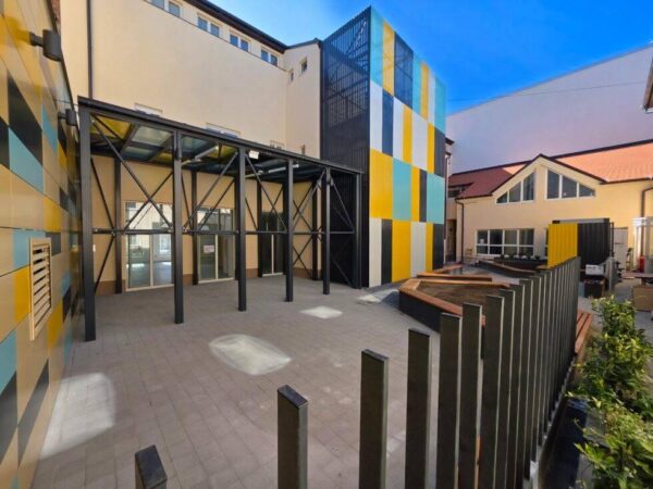 613097745 10237858642178971 7559458698249823602 n