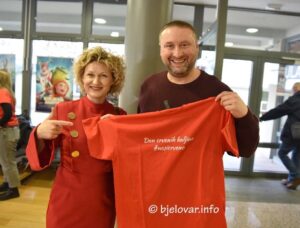 2026 02 04 dancrvenihhaljina 25