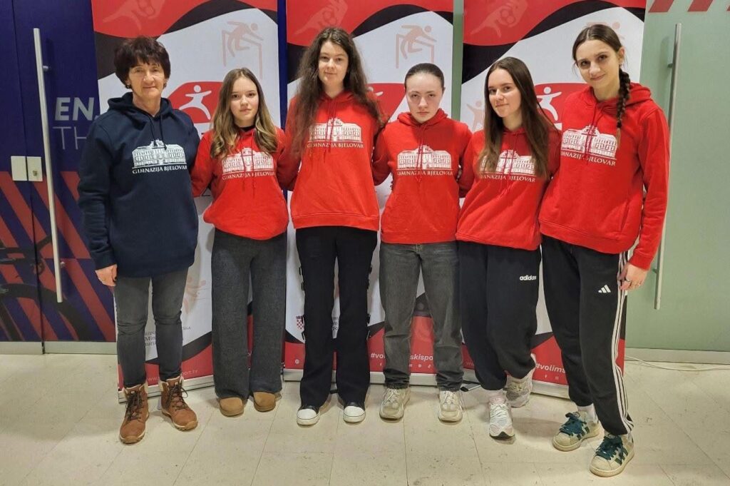 gimnazija bjelovar sah 1