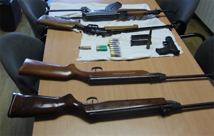Pretres kuće u Štefanju: 63-godišnjak ilegalno držao oružje i streljivo policija oruzje pu bj 2026