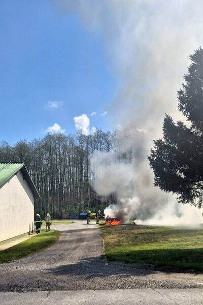 55224233667 c18086375b b