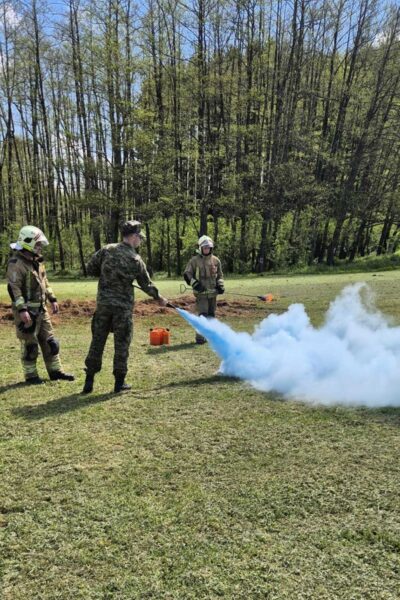 55225300288 ce5fc0e131 b optimized