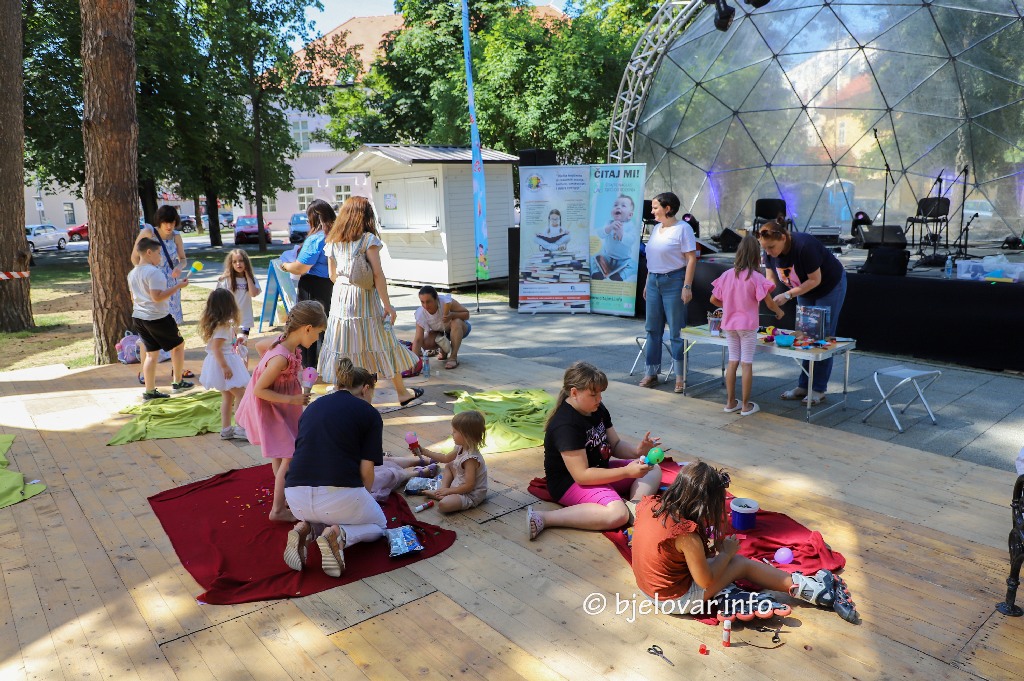 (FOTO) Ljeto u bjelovarskom BOHO parku: Svake subote igraonice i čitaonice za najmlađe 2026 07 04 bohoparkbjelovar 5