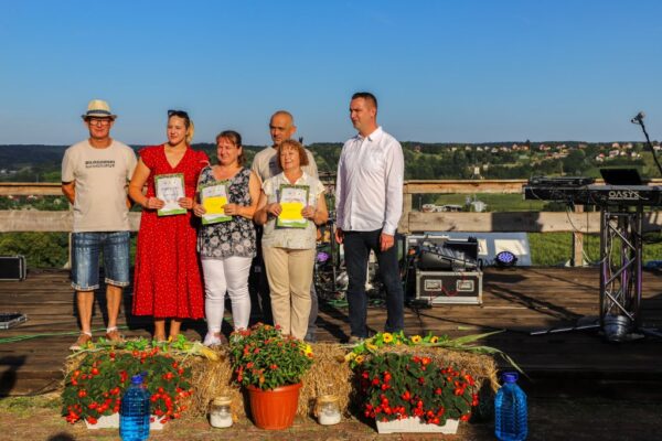 veliko trojstvo pecenjak fest progladenje 2026 2